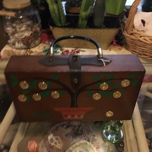 Gary Gail’s Dallas Tx Box purse
